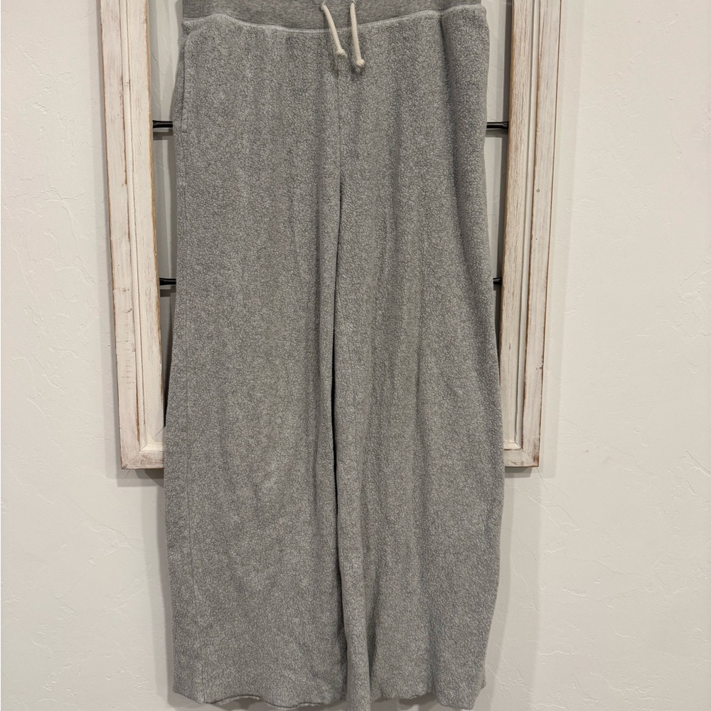 Aerie Gray terry cloth wide leg sweatpants